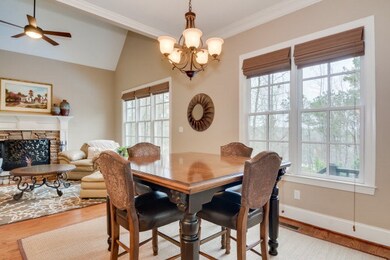 Breakfast Room