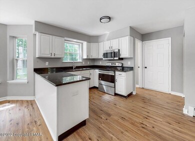 195 Maple Spring Dr, Kunkletown, PA 18058 - photo 7