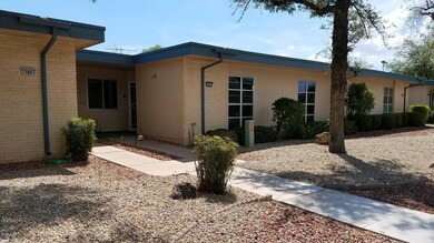 10887 W Emerald Dr, Sun City, AZ 85351 - photo 2