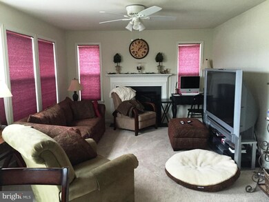 1100 E Pebblebrook Dr, Greencastle, PA 17225 - photo 7