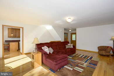 10902 Little Sparrow Place, Columbia, MD 21044 - photo 6