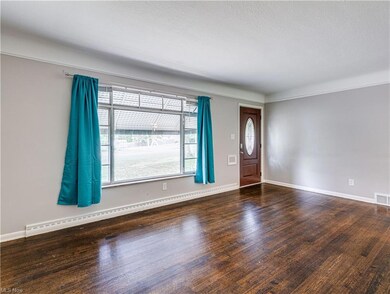 Generous size, hardwood flooring