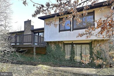 5360 Sideburn Rd, Fairfax, VA 22032 - photo 2