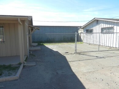 6122 N 55th Ave, Glen Dale, AZ 85301 - photo 2