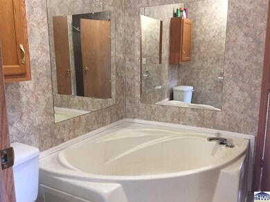 10269 E Davis Ave, Terre Haute, IN 47805 - photo 7