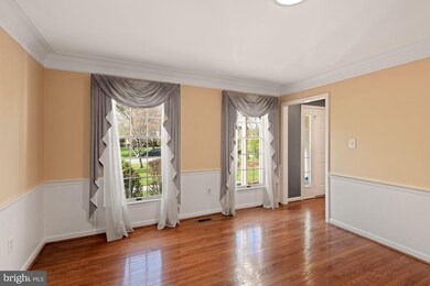 7603 Lake Glen Dr, Glenn Dale, MD 20769 - photo 5