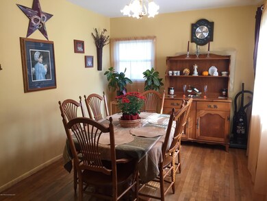 40 Stanford Dr, Hazlet, NJ 07730 - photo 2