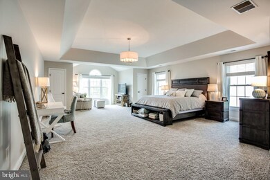 26369 Strathaven Ct, Chantilly, VA 20152 - photo 5