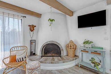 7018 N Via Nueva-18