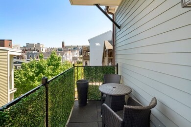 480 E 4th St unit 4, Boston, MA 02127 - photo 4