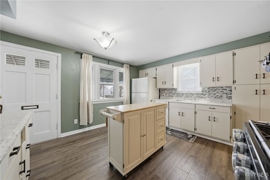 289 Orchard Dr, Buffalo, NY 14223 - photo 5