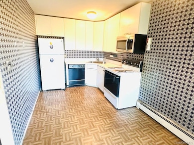 700 Broadway unit 26, Amityville, NY 11701 - photo 7