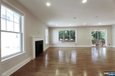 254 Concord St, Cresskill, NJ 07626 - photo 6