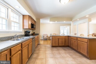 11140 Dumbarton Dr, Dunkirk, MD 20754 - photo 6