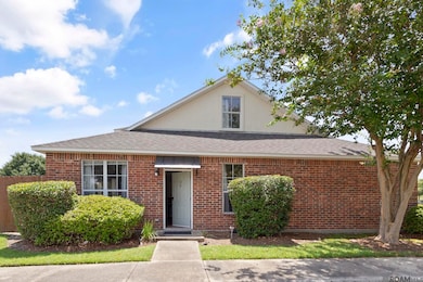 4000 Lake Beau Pre Blvd unit 13, Baton Rouge, LA 70820 - photo 3