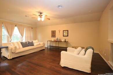 25042 Catalan Cliff, San Antonio, TX 78261 - photo 4