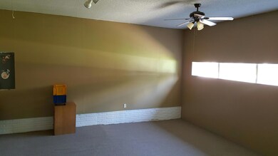 Family Room /Garage