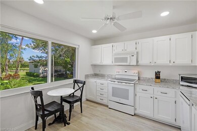 Eat-in Kitchen