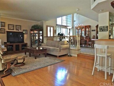 Crown molding, newer hardwood floor & new baseboar
