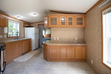 330 Garfield Rd, Minot, ME-6