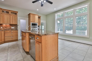 167 Bypass 28, Derry, NH 03038 - photo 7