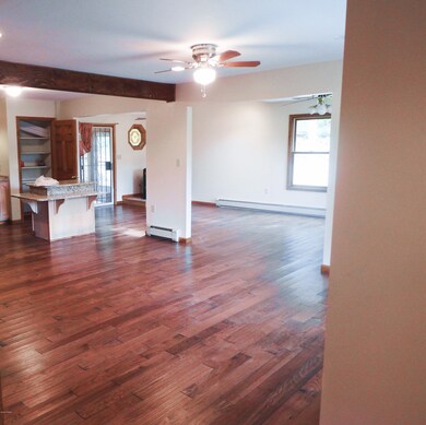 132 Tan Oak Dr, Milford, PA 18337 - photo 7