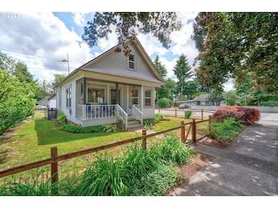 589 NW 3rd Ave, Canby, OR 97013 - photo 2