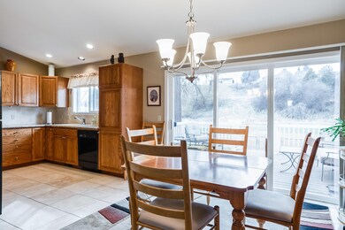 Kitchen/Dining with Large Tile Flooring