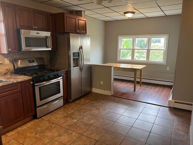 574 E 3rd St unit 1, Boston, MA 02127 - photo 2