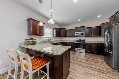 1001 Flounder Run, New Bern, NC 28562 - photo 5