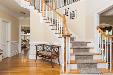 Wow!! Gorgeous, spectacular foyer! The absolutely 