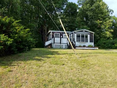 231 Mass Ave unit 3, Pembroke, NH 03275 - photo 2