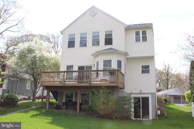 1214 Hillcreek Rd, Pasadena, MD 21122 - photo 3