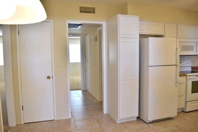 14062 N Newcastle Dr, Sun City, AZ 85351 - photo 4