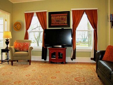 10 Taylor St, Warren, RI 02885 - photo 6