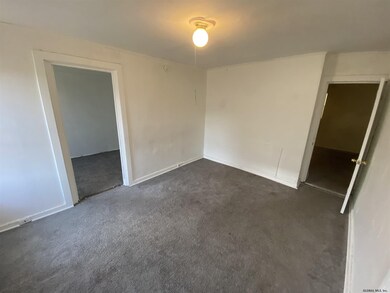 289 Sherman St, Albany, NY 12206 - photo 5