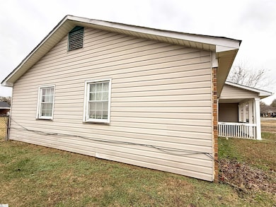 112 Palamon St, Piedmont, SC 29673 - photo 4