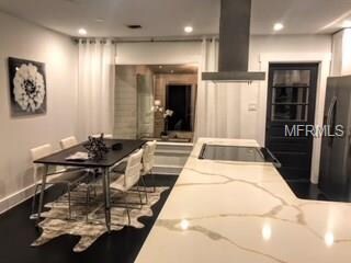 Kitchen dining room combo