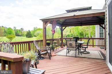 10945 Ashby Dr, Fredericksburg, VA 22407 - photo 5