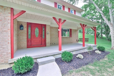 6037 Dunlap Rd, Cincinnati, OH 45252 - photo 4