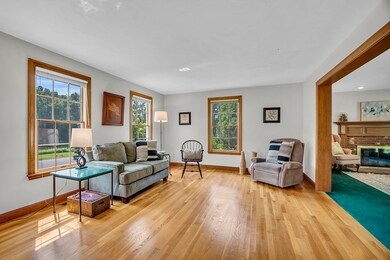 11 Gray Farm Rd, Littleton, MA 01460 - photo 4