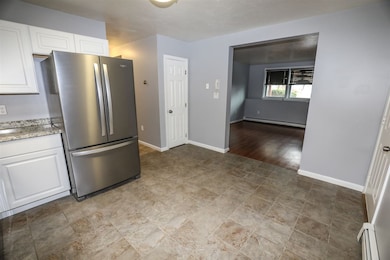200 Circle Rd unit 8, Manchester, NH 03103 - photo 3