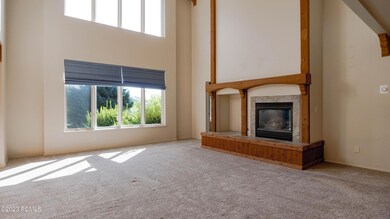 4 W Oberland Ct Midway-12
