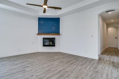 8828 Vermillion St, North Richland Hills, TX 76180 - photo 7