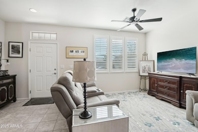 4-web-or-mls-W Lilac St-004