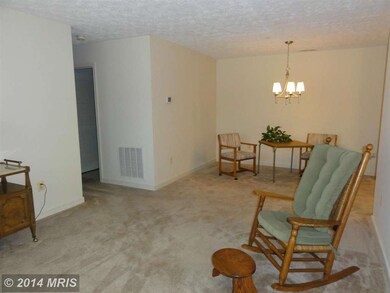2408 Forest Edge Ct unit 101J, Odenton, MD 21113 - photo 4