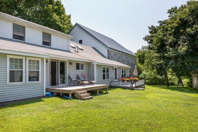 179 Ocean House Rd Cape-large-003-041-Si