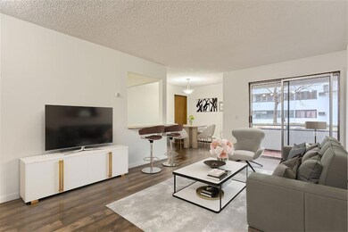 1331 W 82nd St unit A, Bloomington, MN 55420 - photo 2