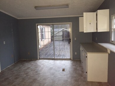 155 Rocky Creek Ct NE, Milledgeville, GA 31061 - photo 4