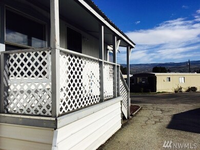 1115 Mckittrick St unit 8, Wenatchee, WA 98801 - photo 5